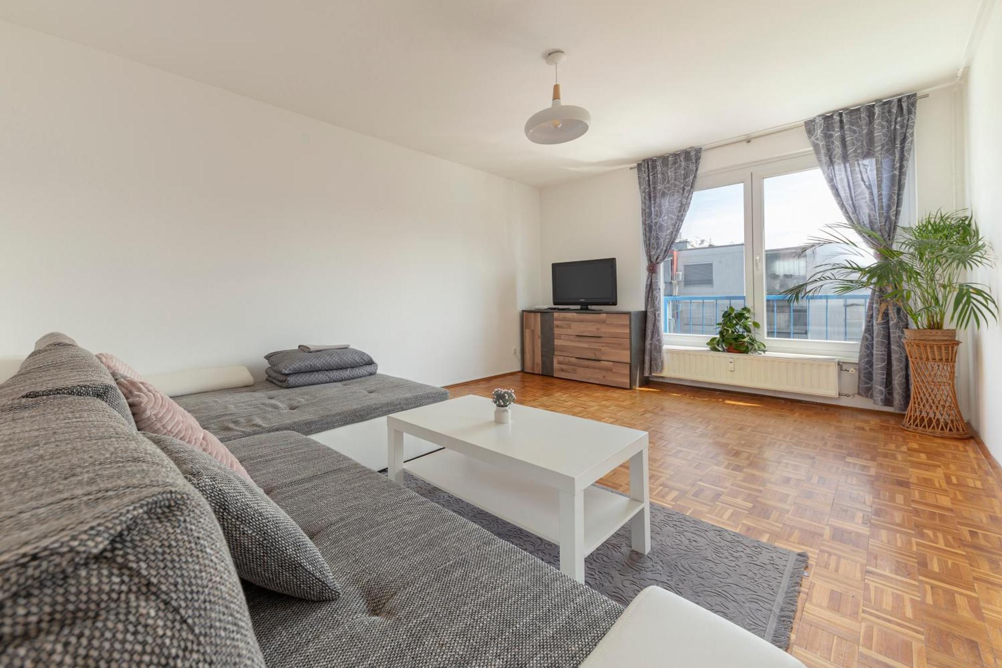 Cosy And Bright Apartment Liubliana Exterior foto